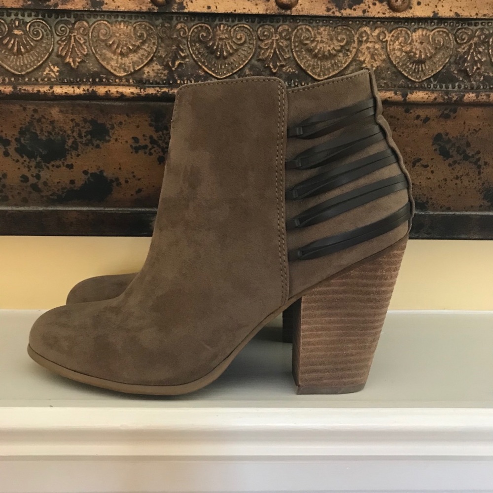 Taupe Carlos Santana Booties 8 1/2 Like New